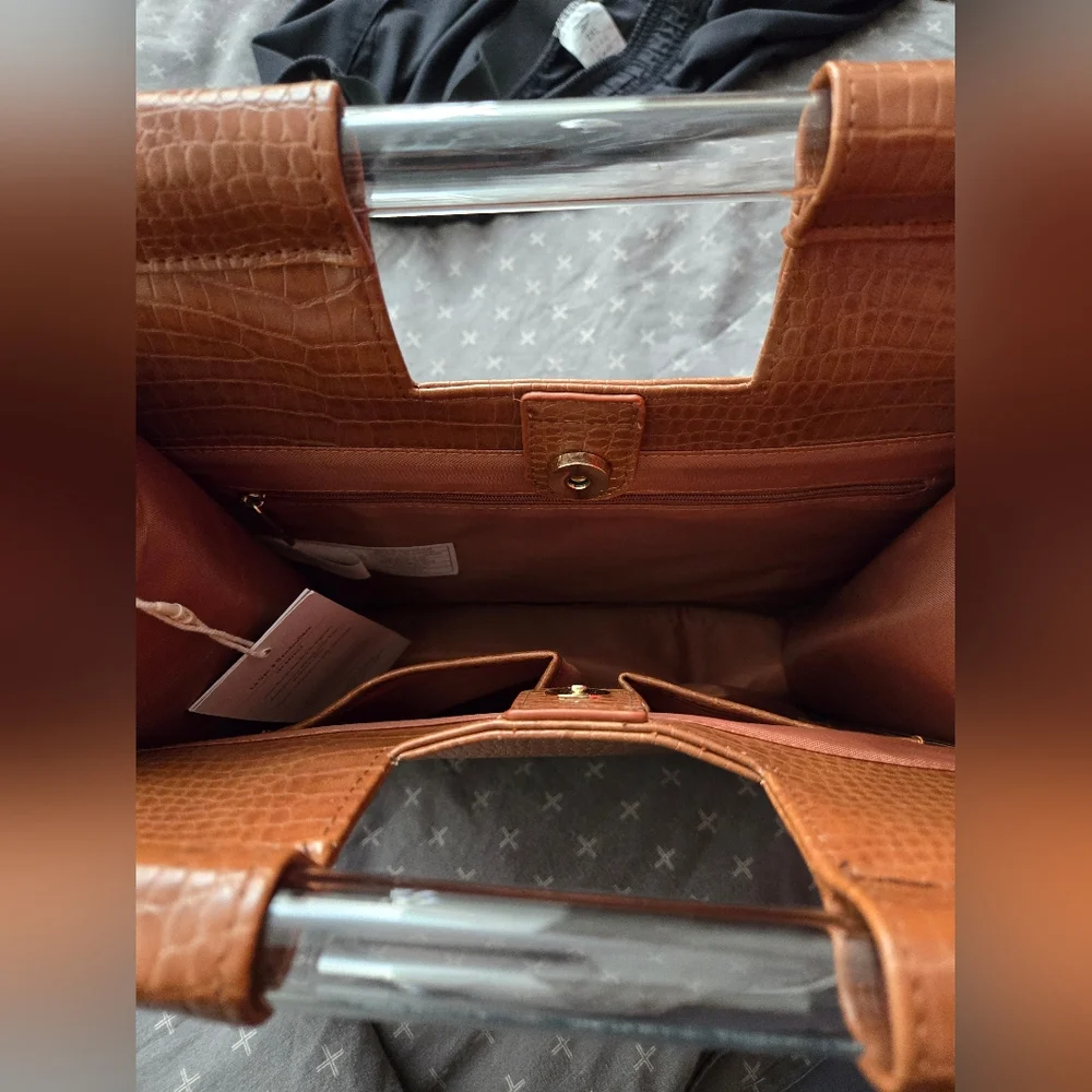BNWT BEIS Crossbody in cognac croc - Picture 5 of 8